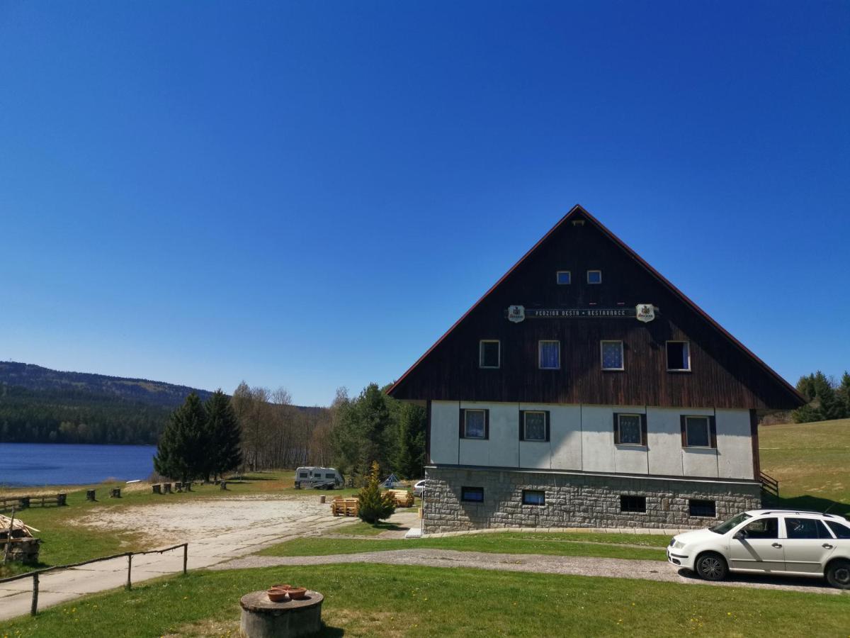 Penzion Tomy Na Plazi Hotel Фримбурк Екстериор снимка