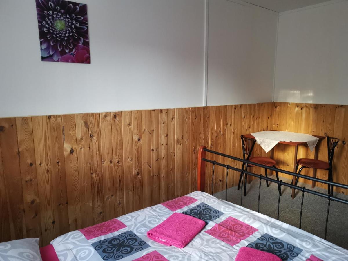 Penzion Tomy Na Plazi Hotel Фримбурк Екстериор снимка