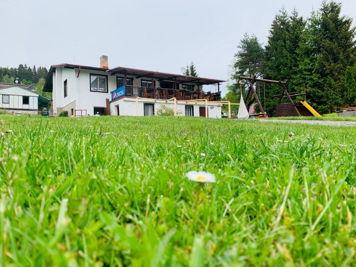 Penzion Tomy Na Plazi Hotel Фримбурк Екстериор снимка